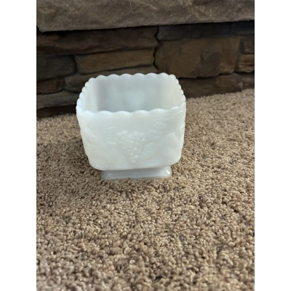 White Milk Glass Grape Decor Collectible Planter Candy Dish 4 Inch Square VTG